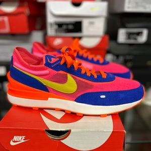 Nike waffle one Women Sz-9